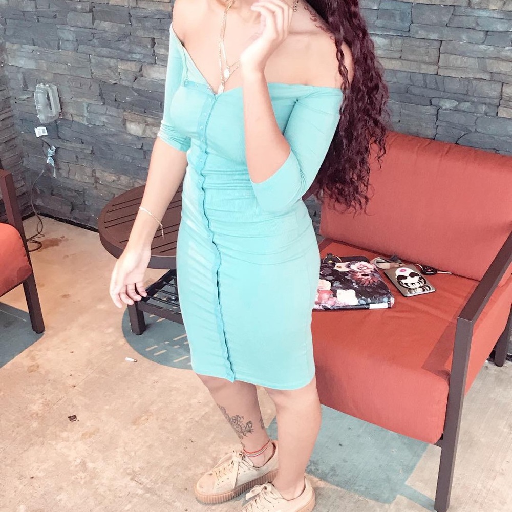 Off the shoulder
